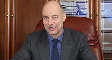 Вітаю з прийдешніми Новим роком і Різдвом Христовим!